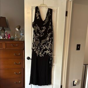 Vintage Eva blues Elegant boho style Black and Cream/khaki Dress size 20